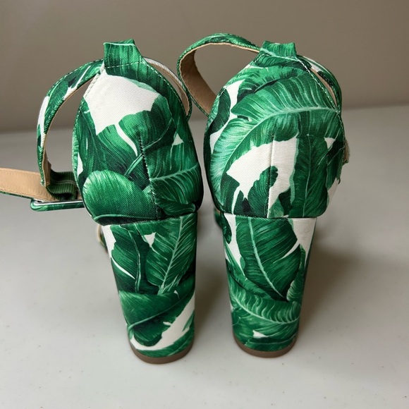 Mata Lopez Floral Ankle Strap Palm Tree Gorgeous Block Heels Size 8.5 - Picture 6 of 12